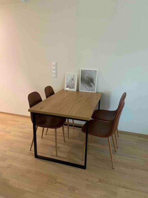 Modern 1Bedroom Apartment With Sauna วานตา ภายนอก รูปภาพ